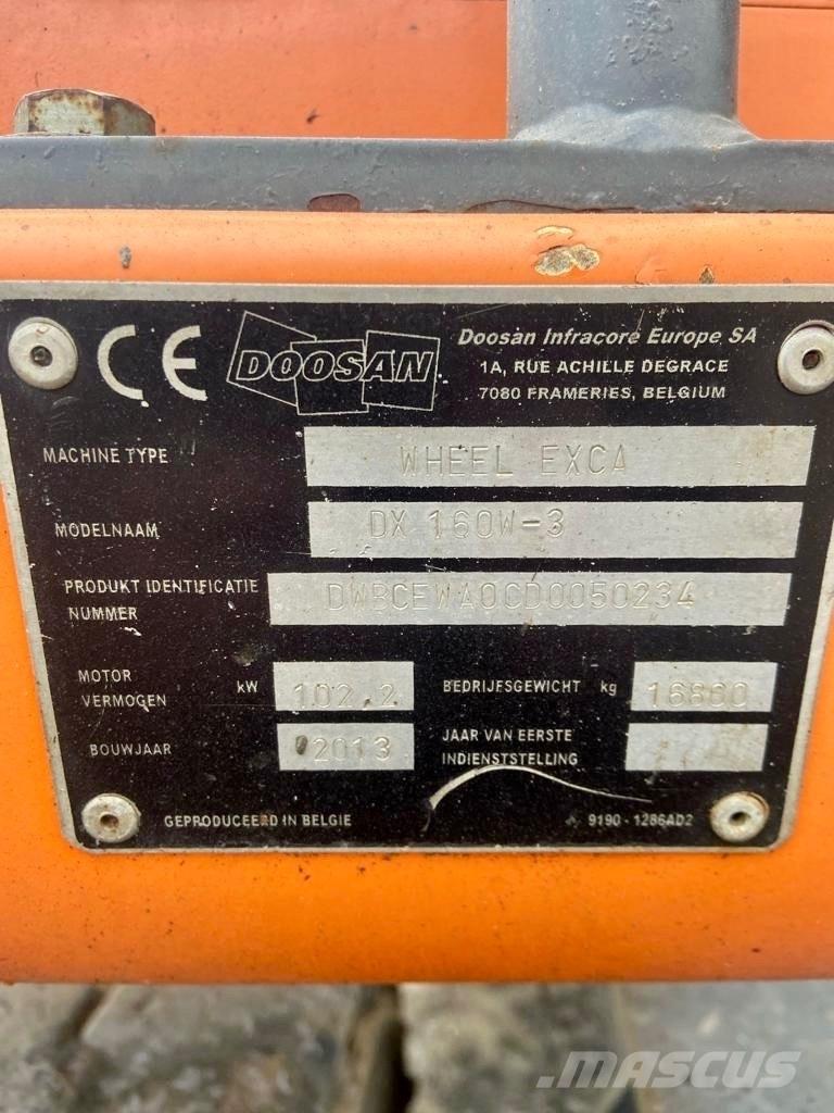 Doosan DX 160 W-3  휠 굴삭기