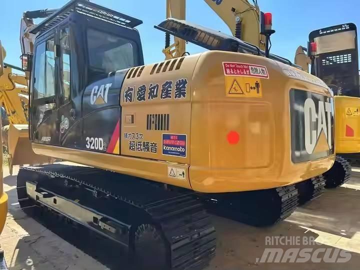 CAT CAT320D2 중형굴삭기 7톤-28톤