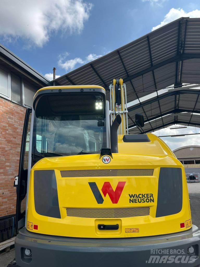 Wacker Neuson EZ 80 중형굴삭기 7톤-28톤