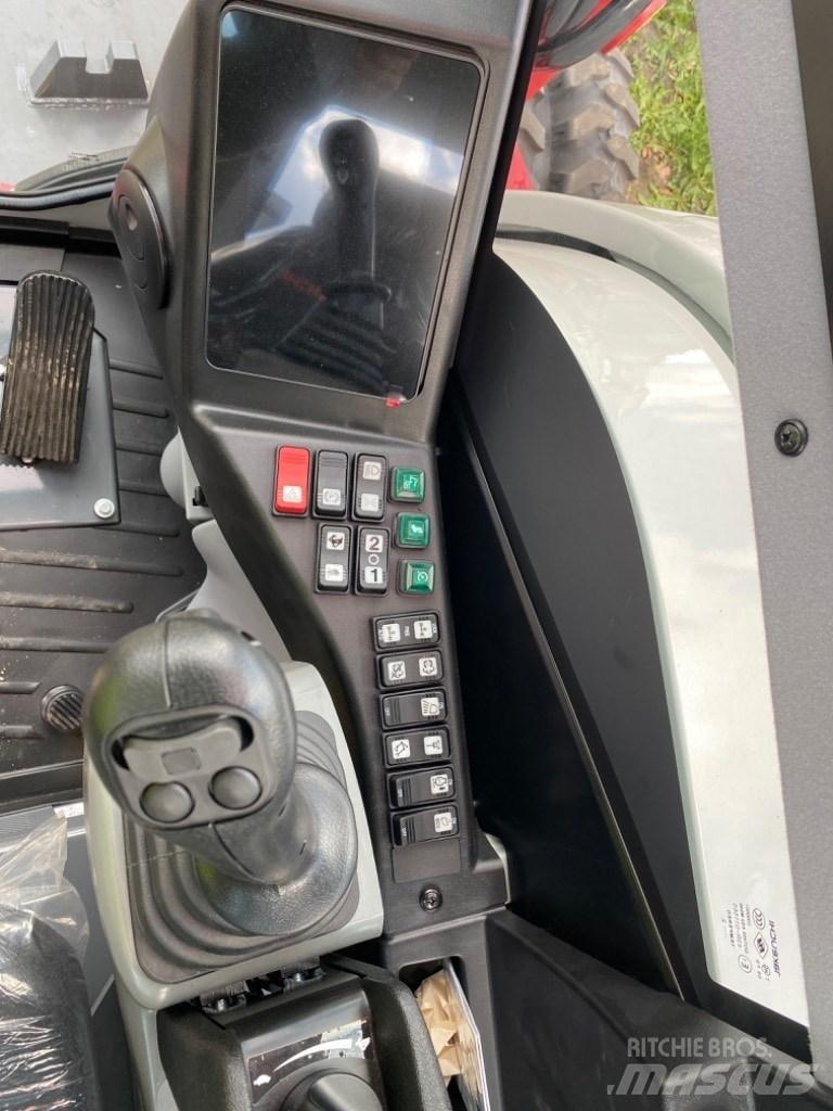 Takeuchi TB295W  휠 굴삭기
