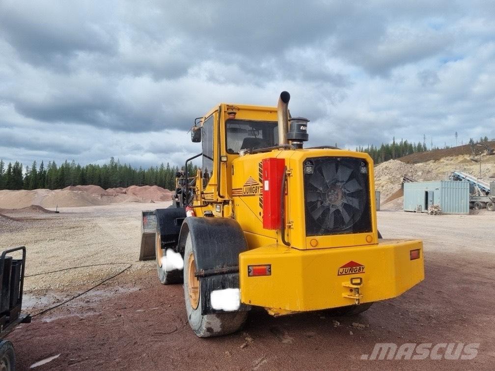 Ljungby L 18  휠로우더