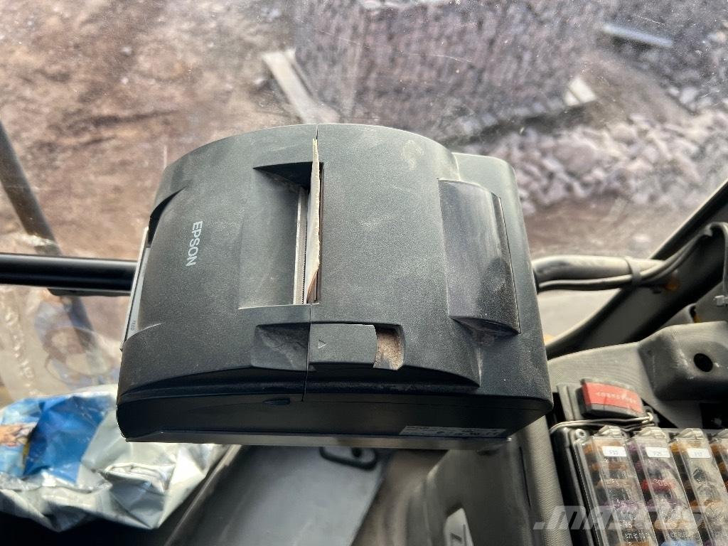 Ljungby L 18  휠로우더