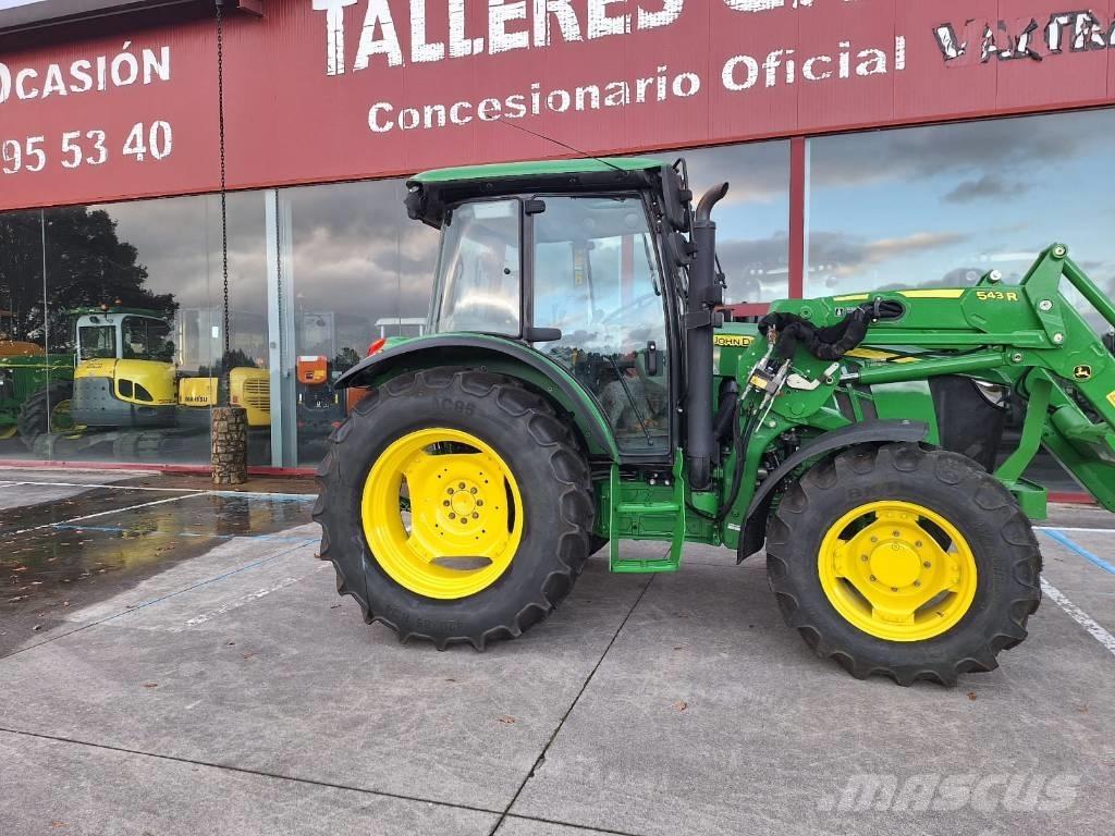 John Deere 5100M 트랙터