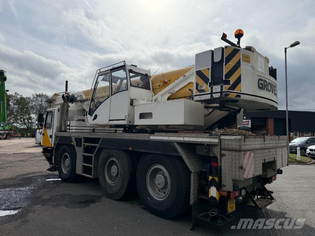 Grove GMK 3055 A/T 크레인