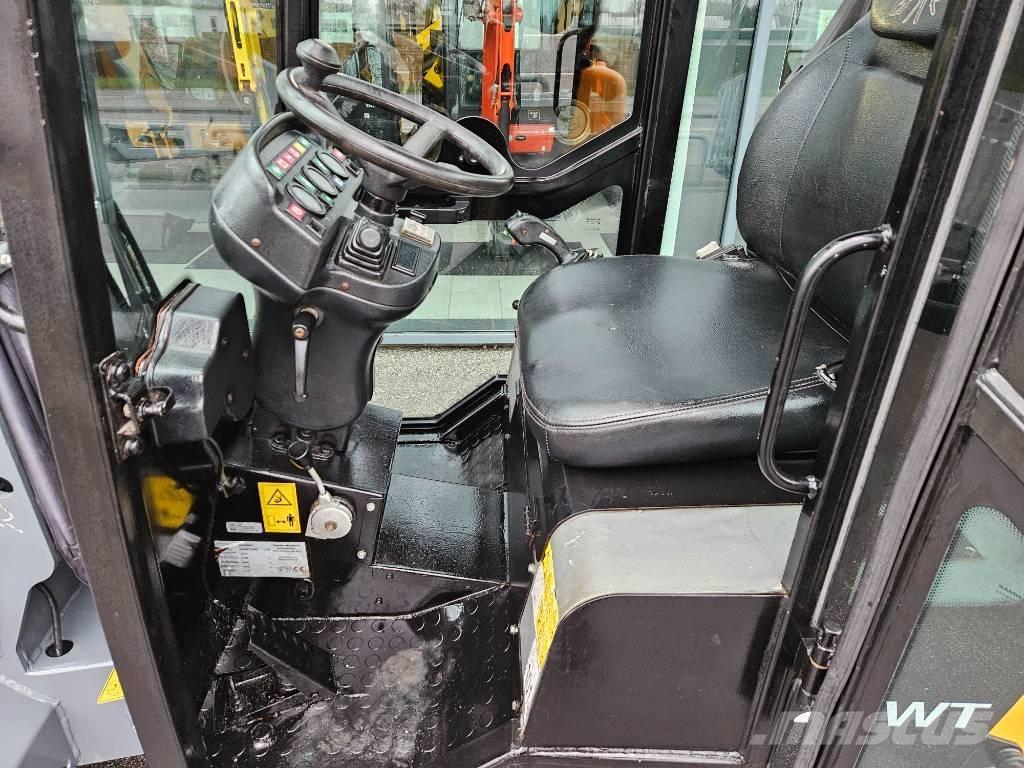 GiANT D 332 SWT  휠로우더