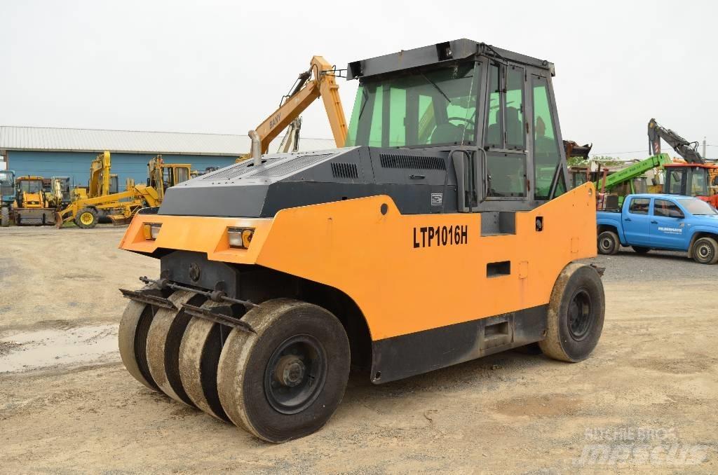 Sinoway LTP1016H 공기 타이어 롤러