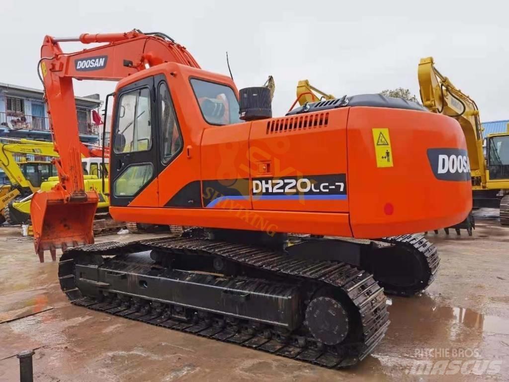 Doosan 220 LC-7 대형 굴삭기 29톤 이상