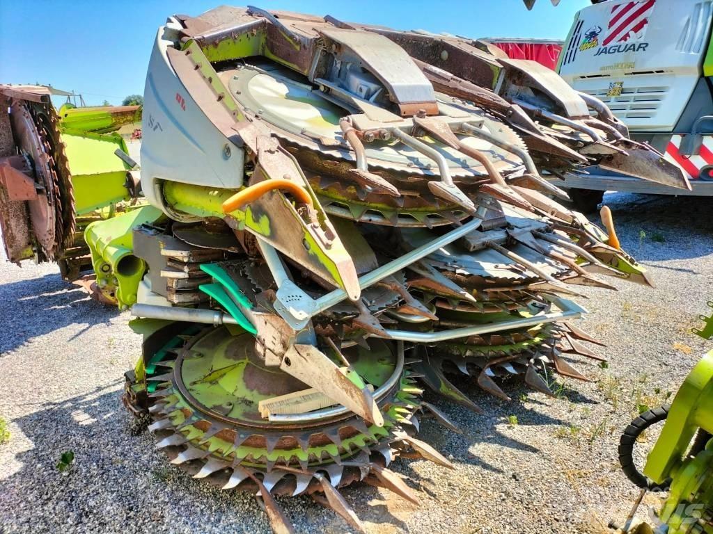 CLAAS Orbis 750 자동 초지기계