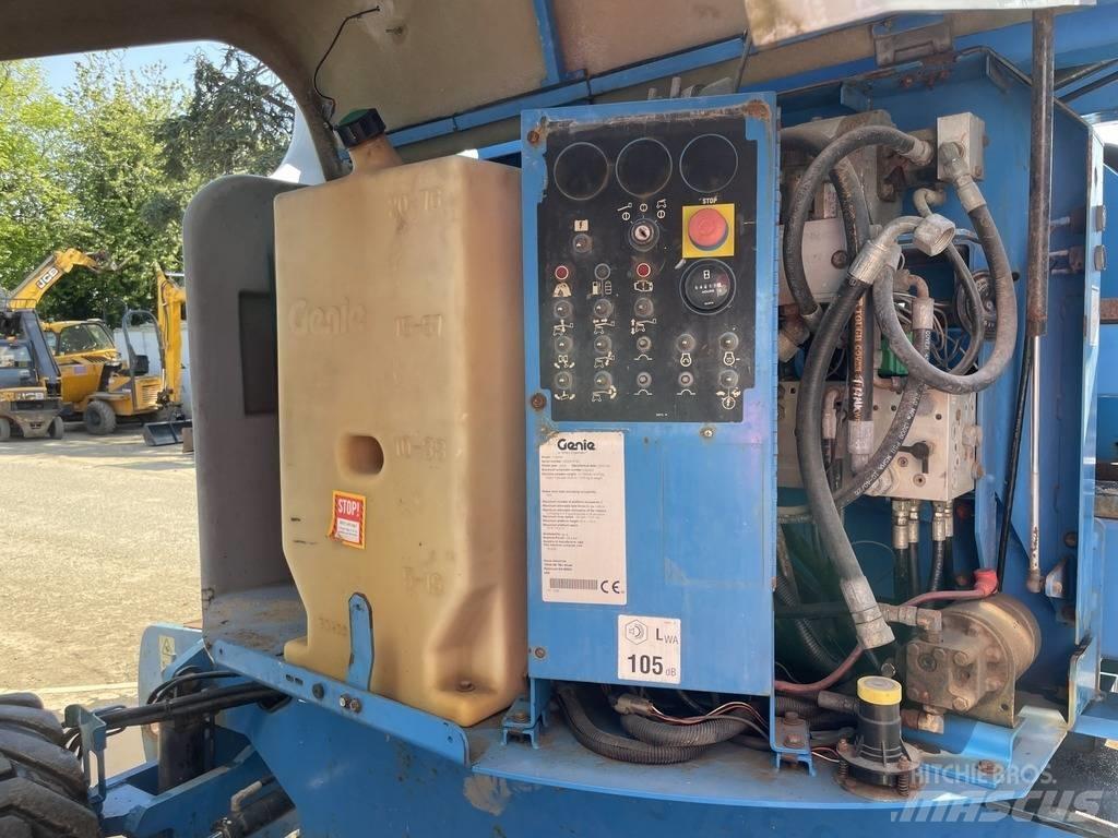 Genie Z 60/34 관절형 전동이동 리프트