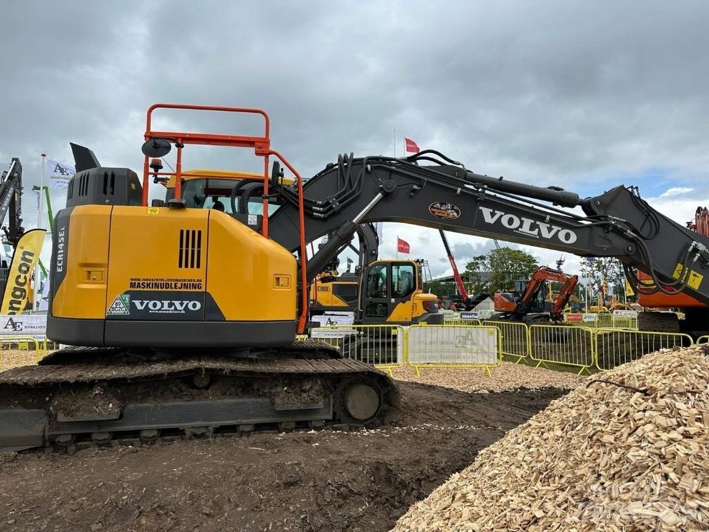 Volvo ECR 145 E 대형 굴삭기 29톤 이상