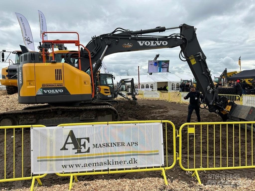 Volvo ECR 145 E 대형 굴삭기 29톤 이상