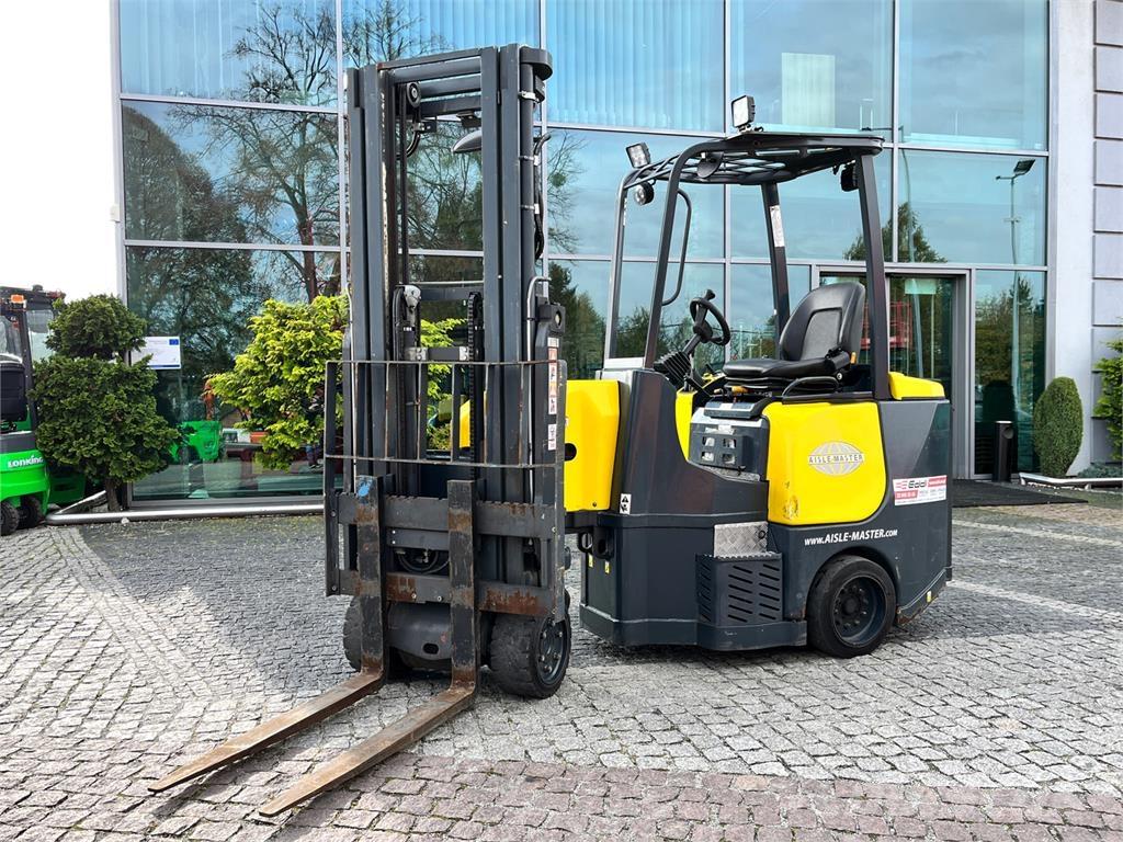 Aisle-Master 15NE 협로형 트럭