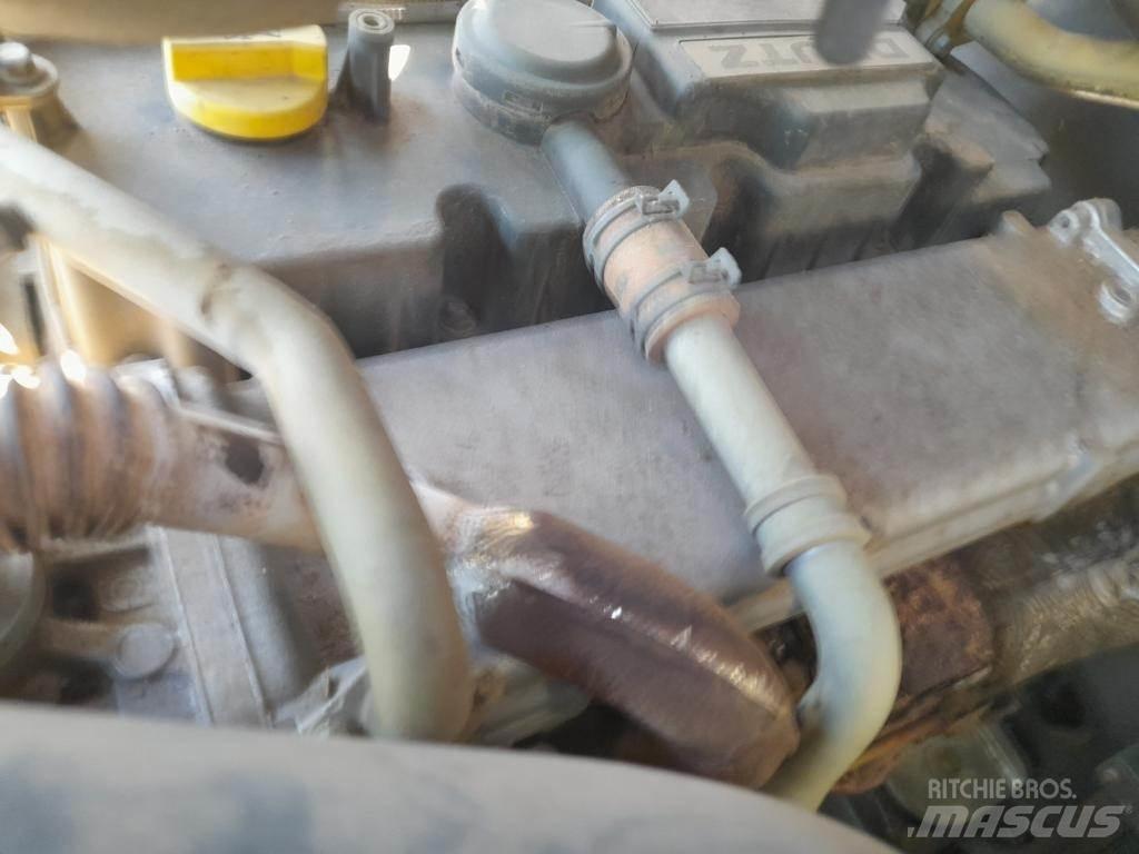 Kramer KT447 텔러 핸들러
