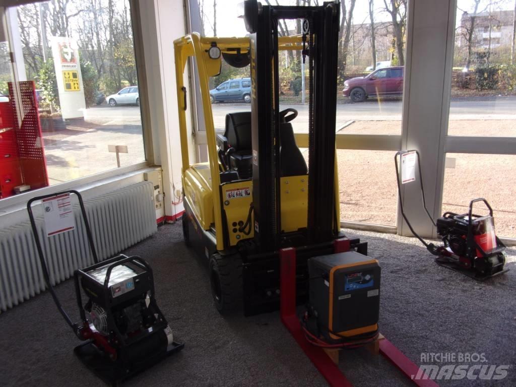 Hyster J2.0XN 전동 지게차