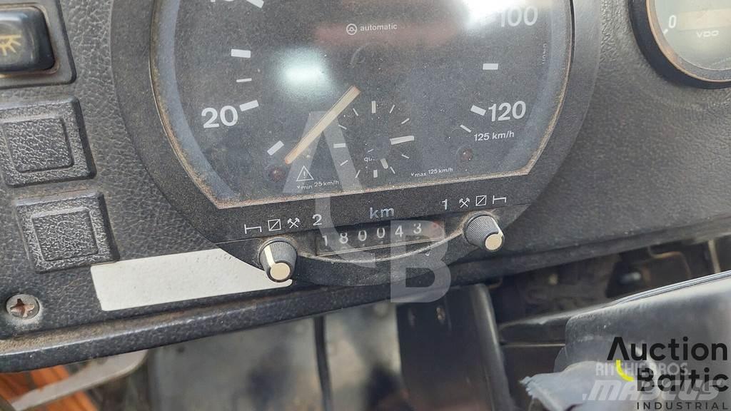 MAZ 533731 탱커 트럭