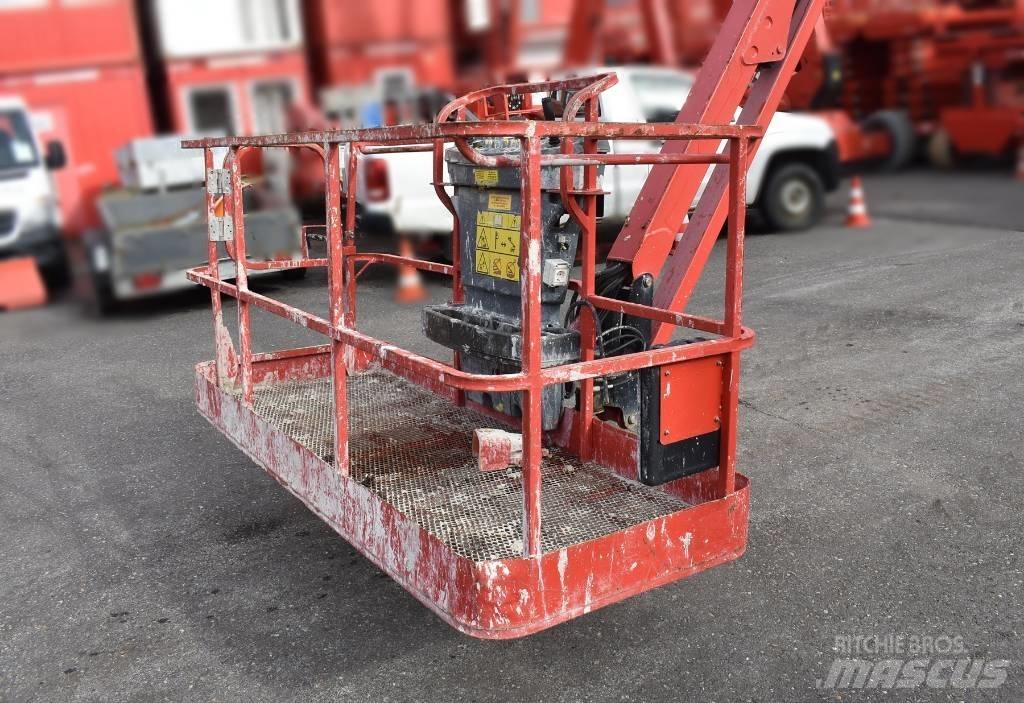 JLG 1200 SJP 견인식 전동이동 리프트
