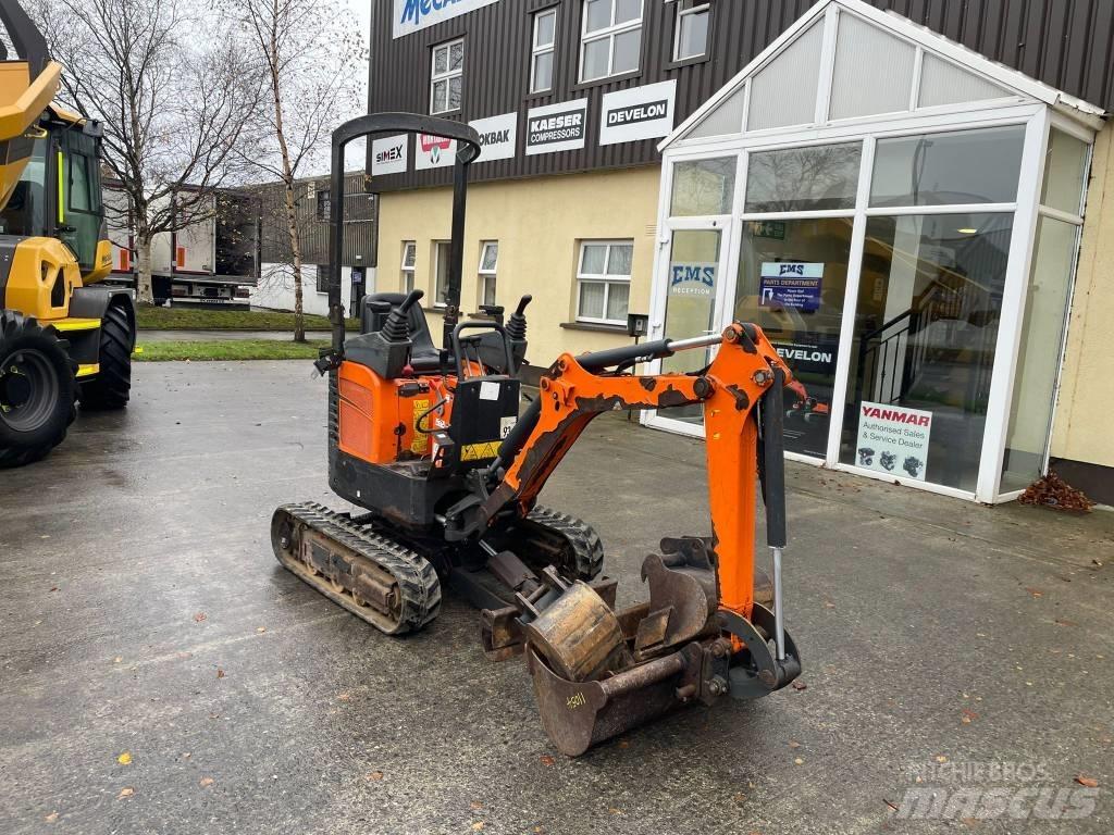 Doosan DX 10 소형 굴삭기 7톤 미만