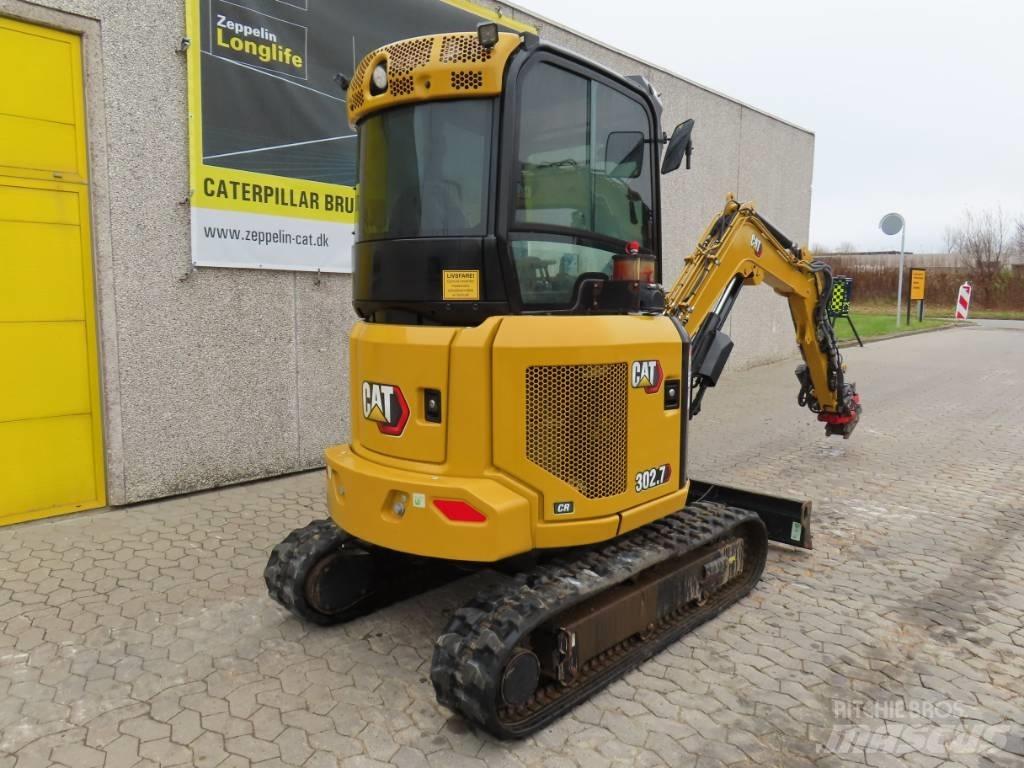 CAT 302.7 CR 소형 굴삭기 7톤 미만
