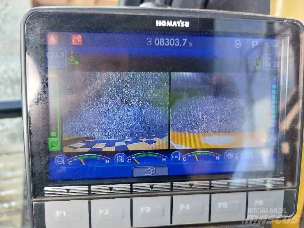Komatsu HB365LC-3 대형 굴삭기 29톤 이상