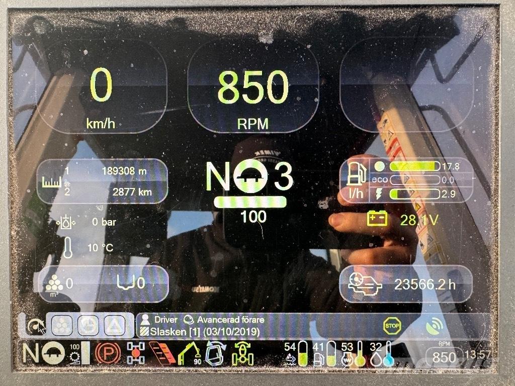 Komatsu 865 원목 포워더