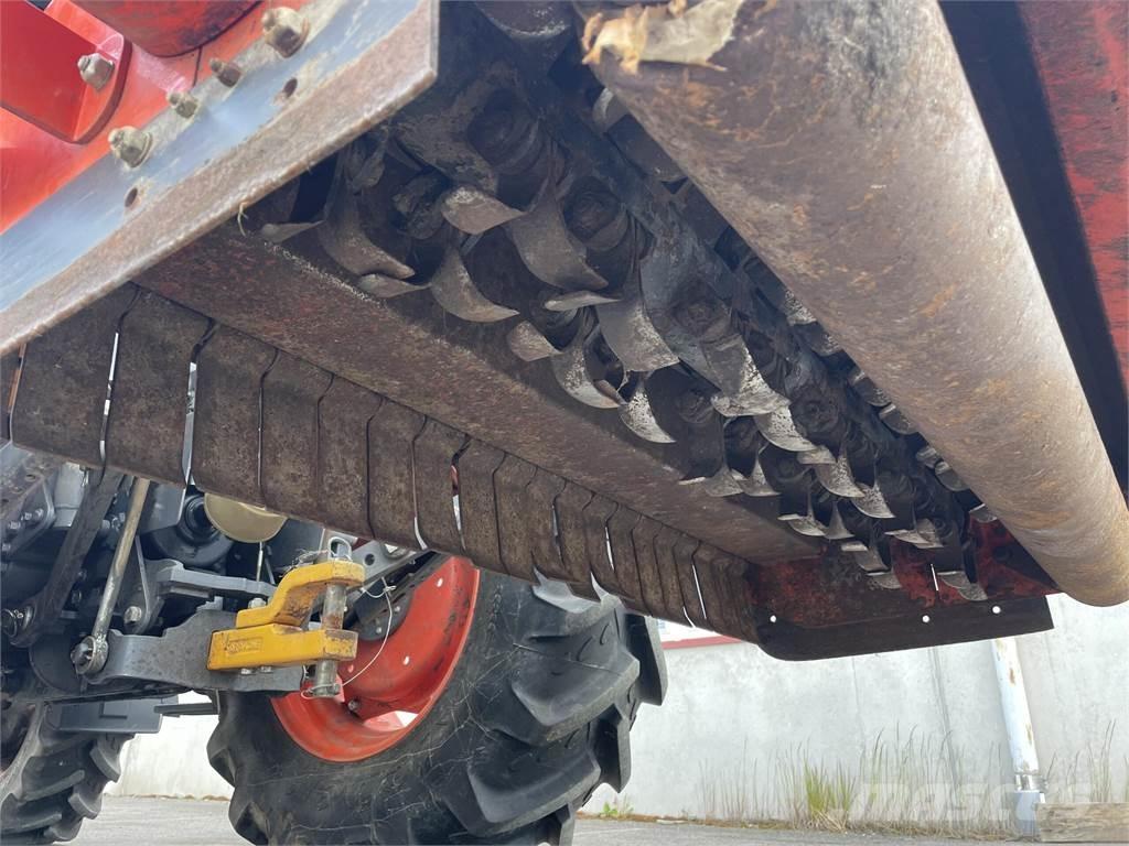 Kubota M4073 트랙터