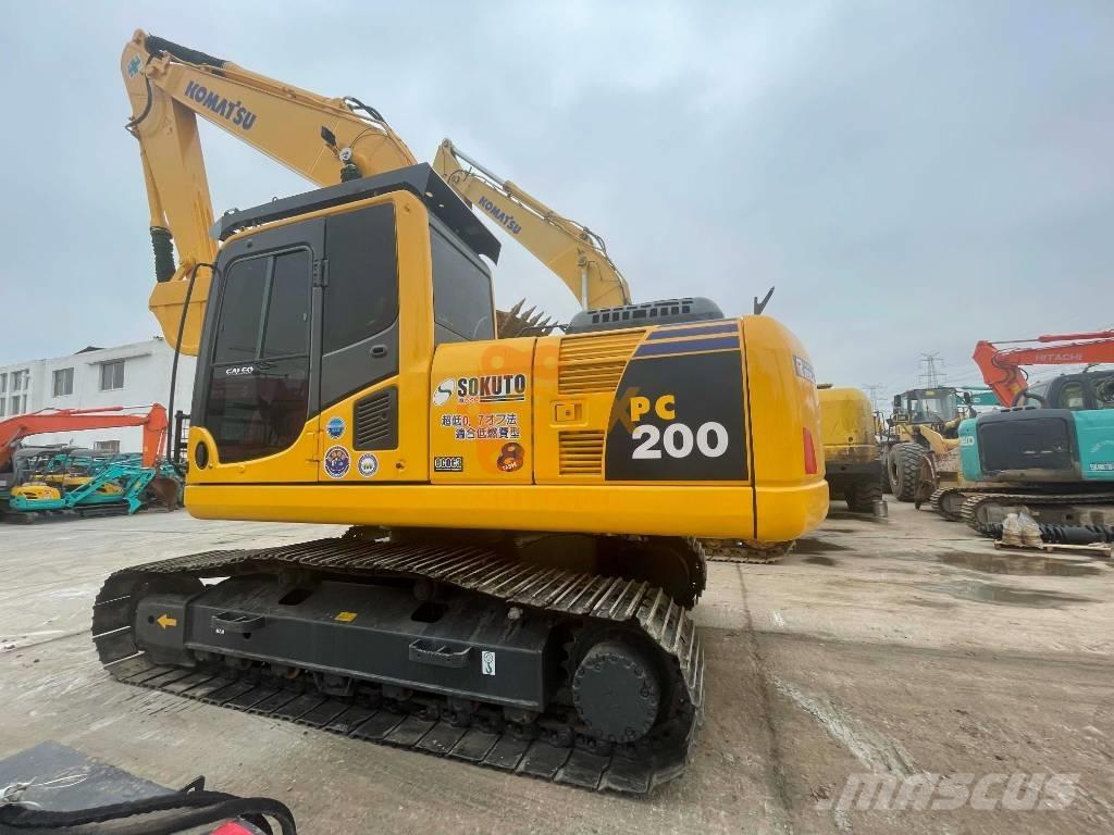 Komatsu PC 200-8 대형 굴삭기 29톤 이상