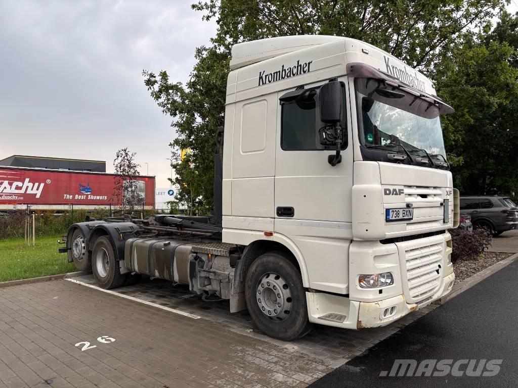 DAF XF 105 훅 리프트 트럭