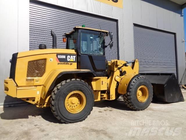 CAT 938M  휠로우더