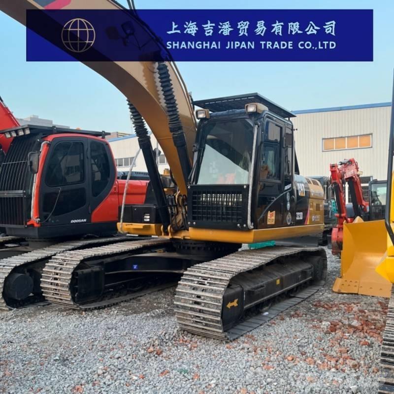 CAT 323 D 대형 굴삭기 29톤 이상