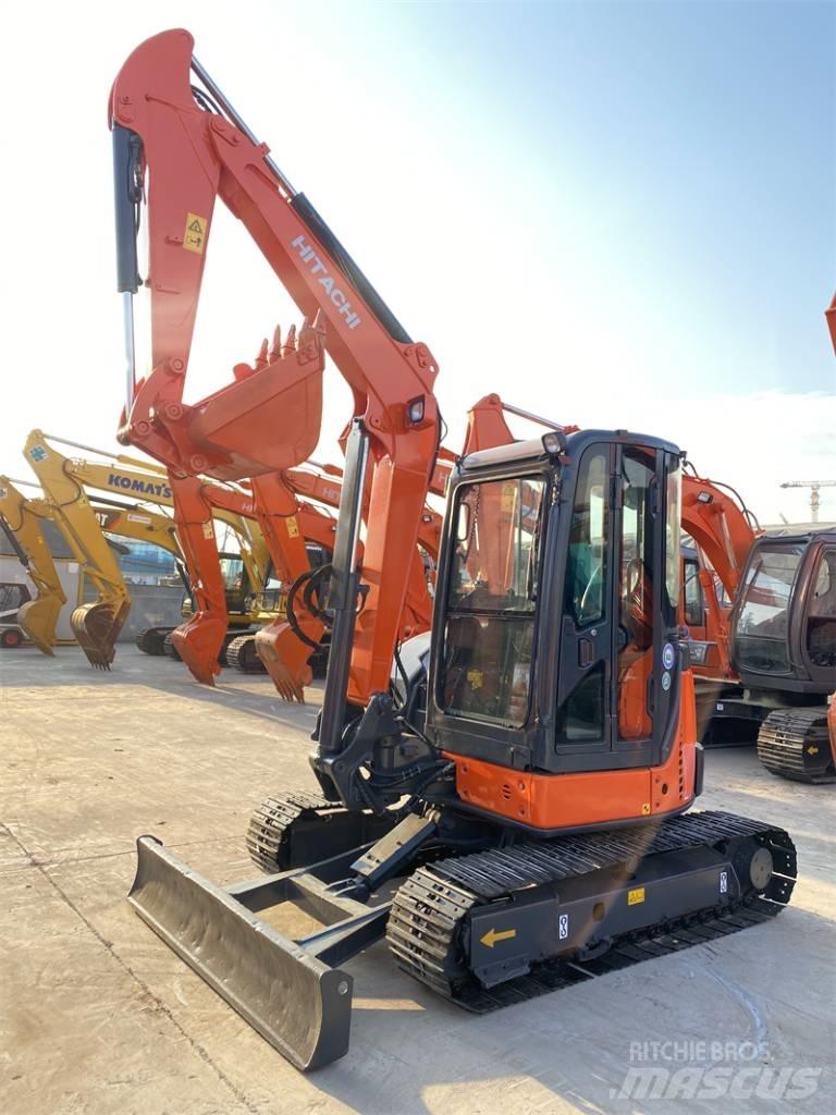 Hitachi ZX 50 소형 굴삭기 7톤 미만