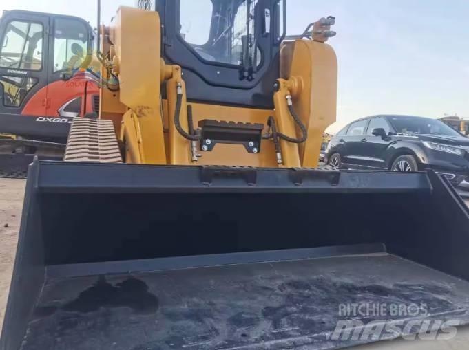 CAT 277D  스키드로더