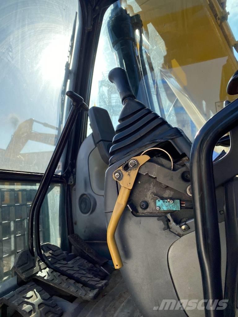 CAT 320 D 대형 굴삭기 29톤 이상