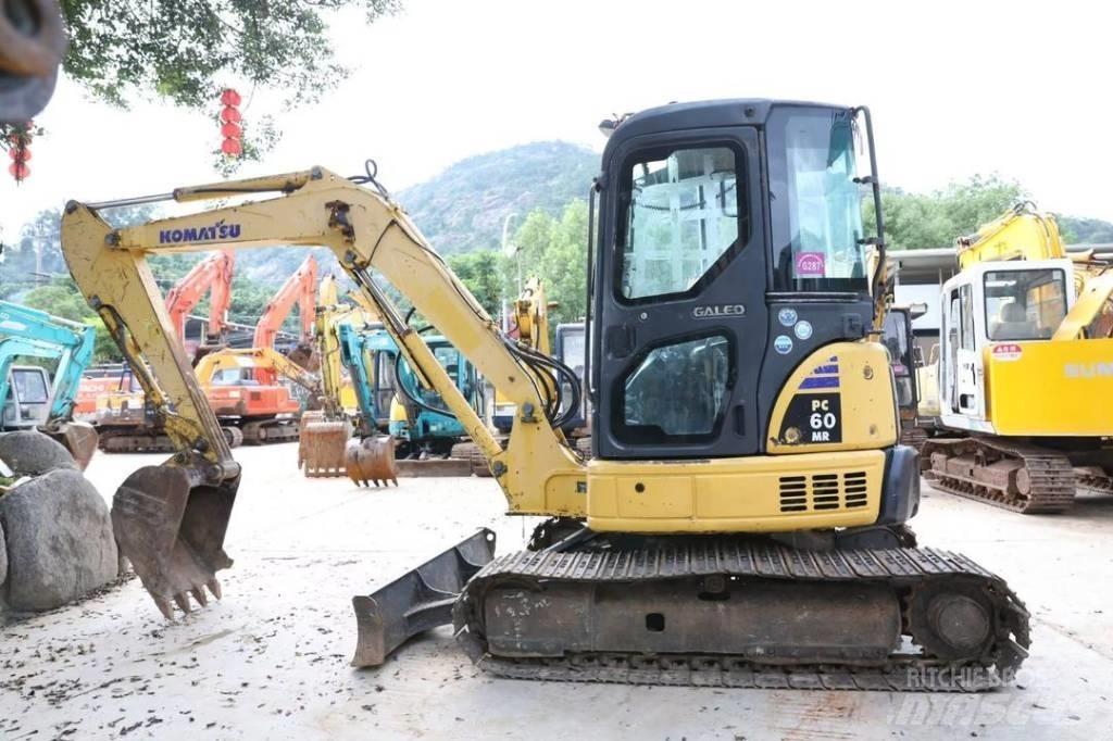 Komatsu PC 50 MR 소형 굴삭기 7톤 미만