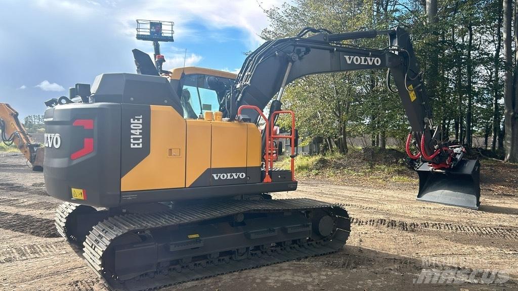 Volvo EC 140 E 대형 굴삭기 29톤 이상