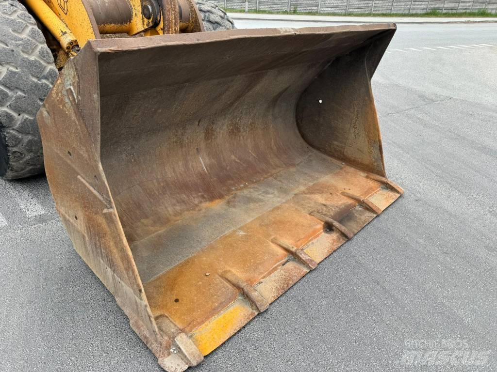Liebherr L 538  휠로우더