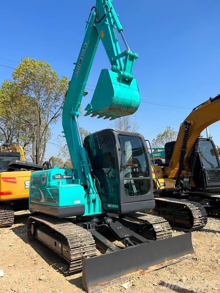 Kobelco SK 75 소형 굴삭기 7톤 미만