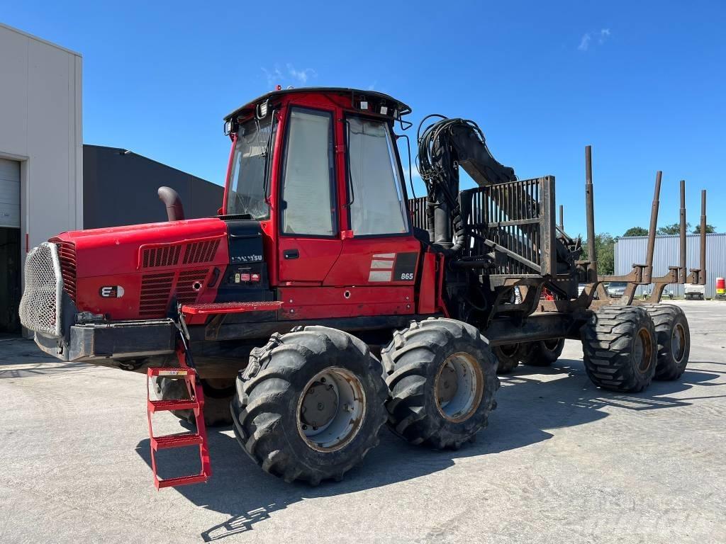 Komatsu 865 원목 포워더