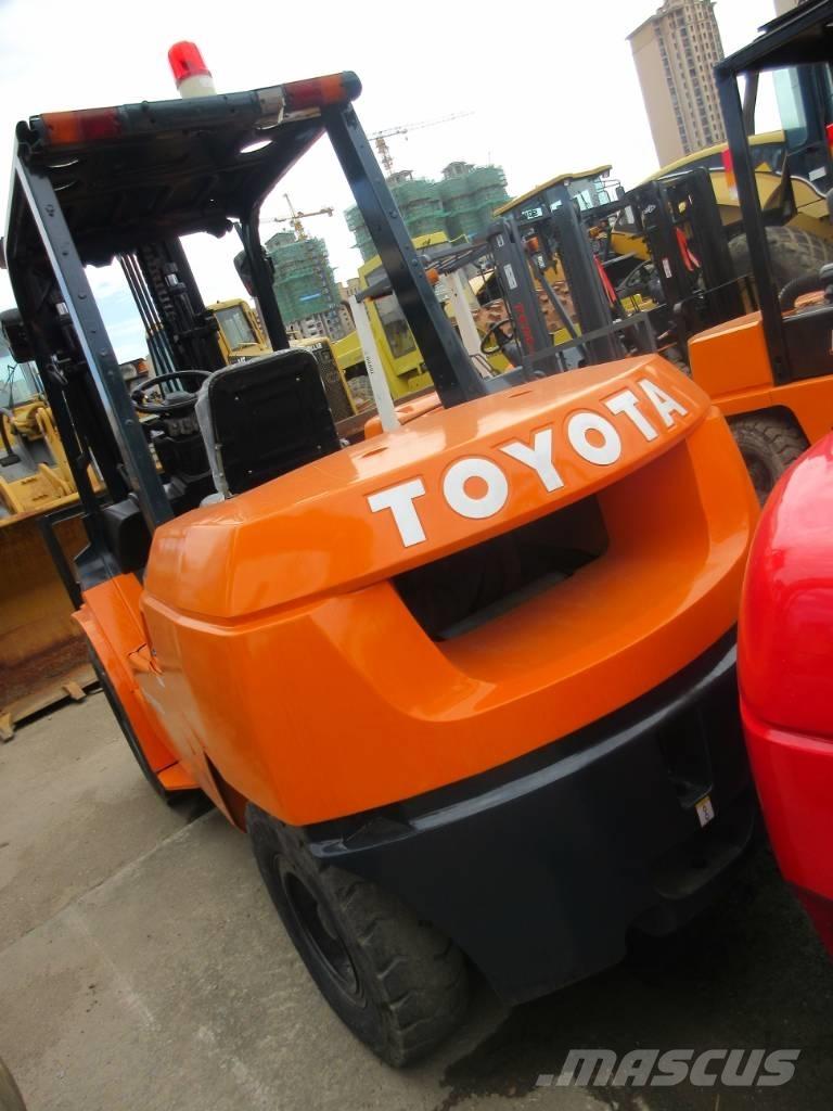 Toyota FD 30 디젤 지게차