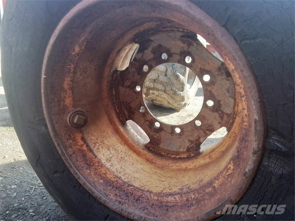 Ösa 250 20x26,5 타이어, 휠 및 림