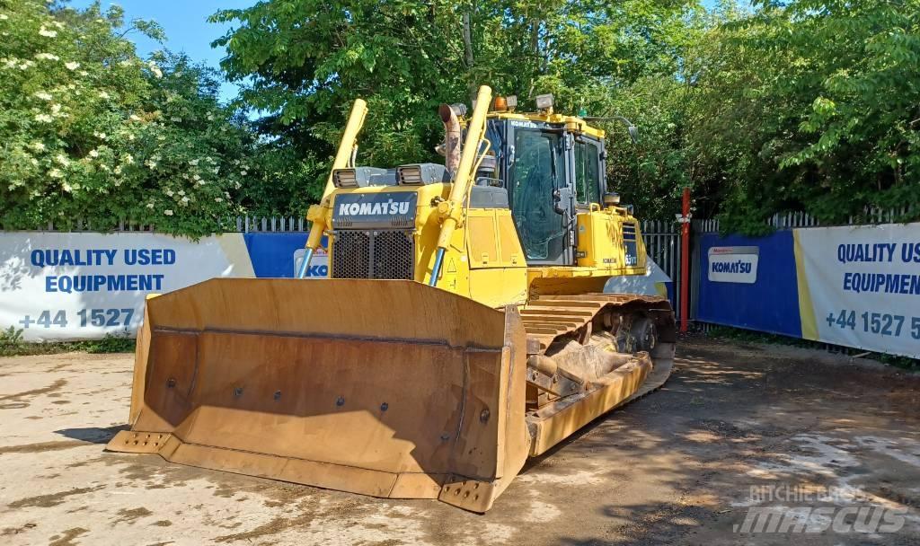 Komatsu D65WX-18 크롤러 도저