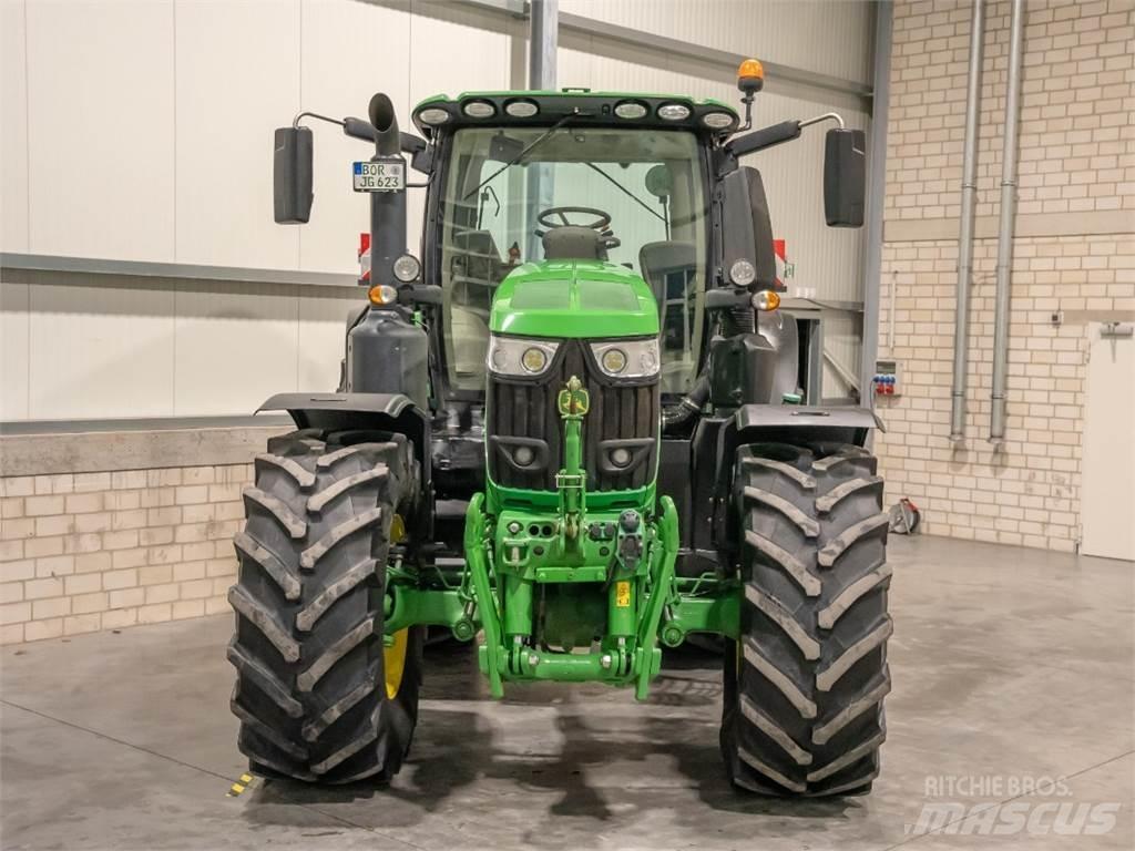 John Deere 6230R 트랙터