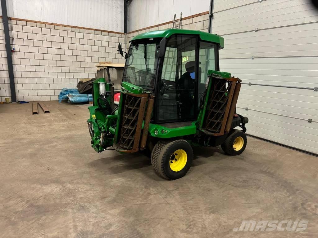 John Deere 1905 탑승형 잔디깎기