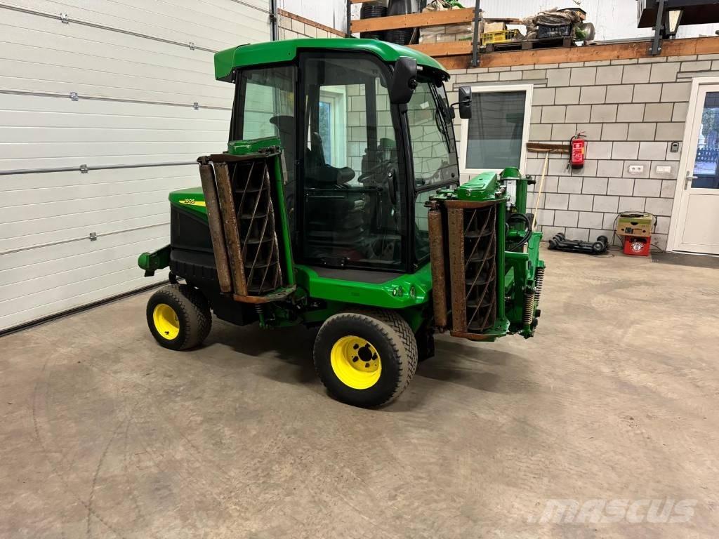 John Deere 1905 탑승형 잔디깎기