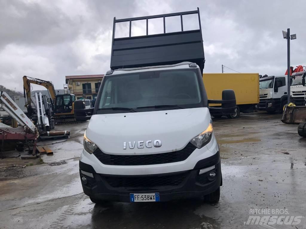 Iveco Daily 35C17 덤프 트럭