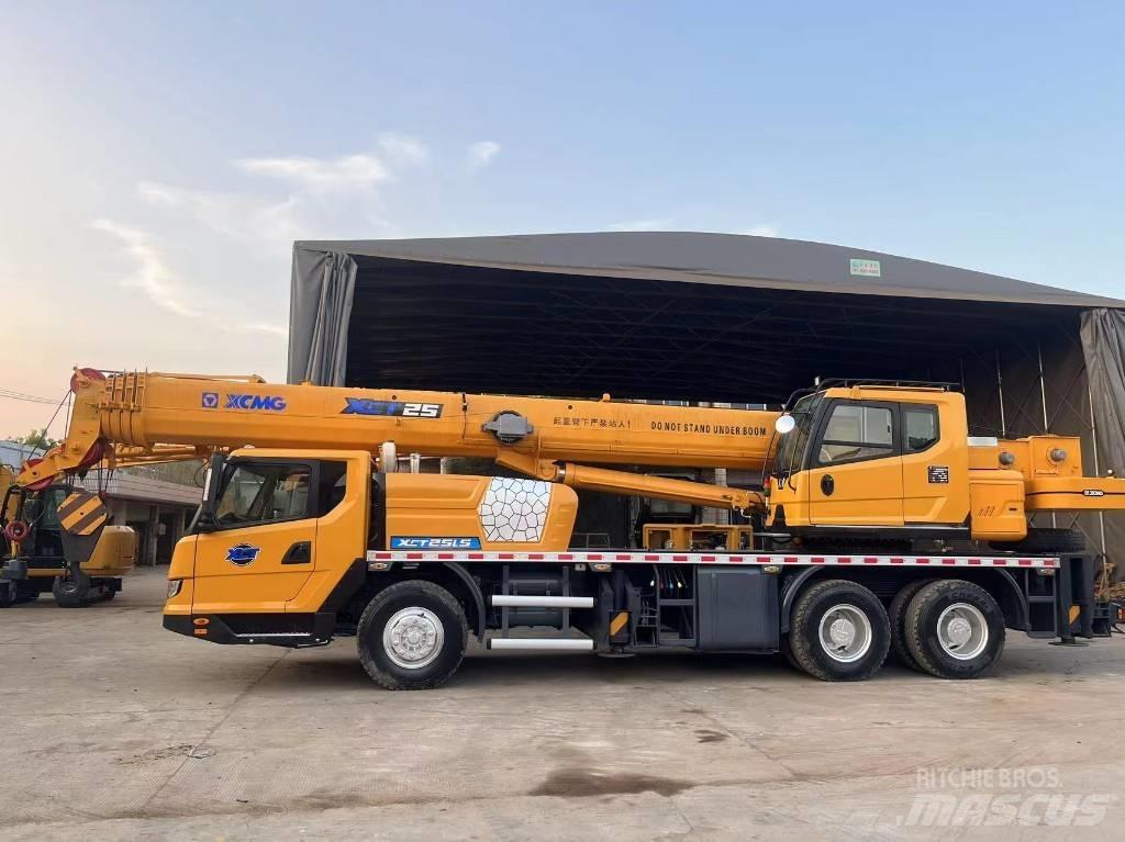 XCMG XCT 25 A/T 크레인