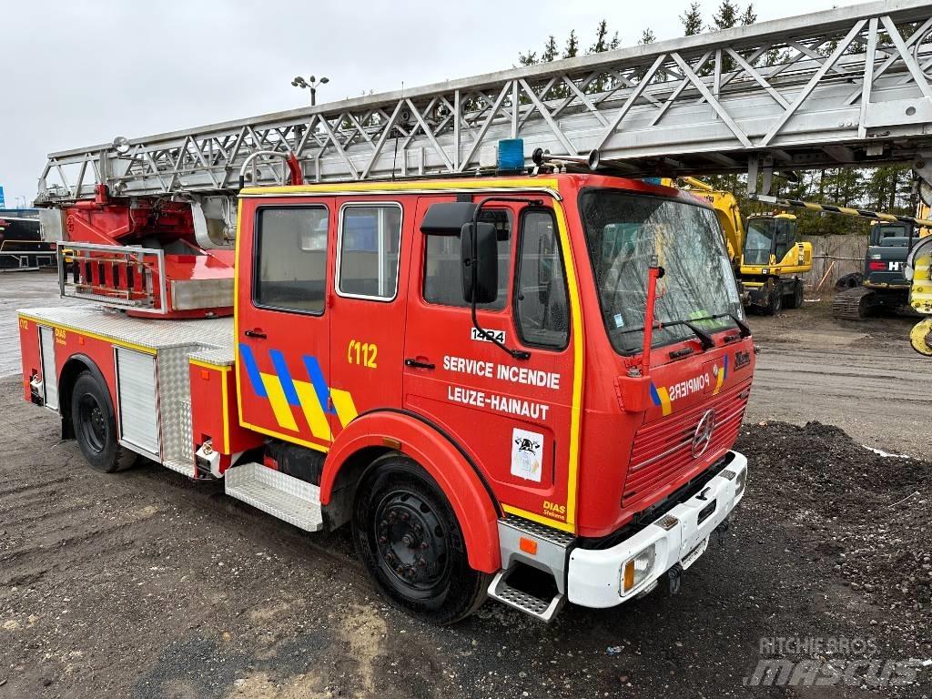 Mercedes-Benz 1424F 소방차