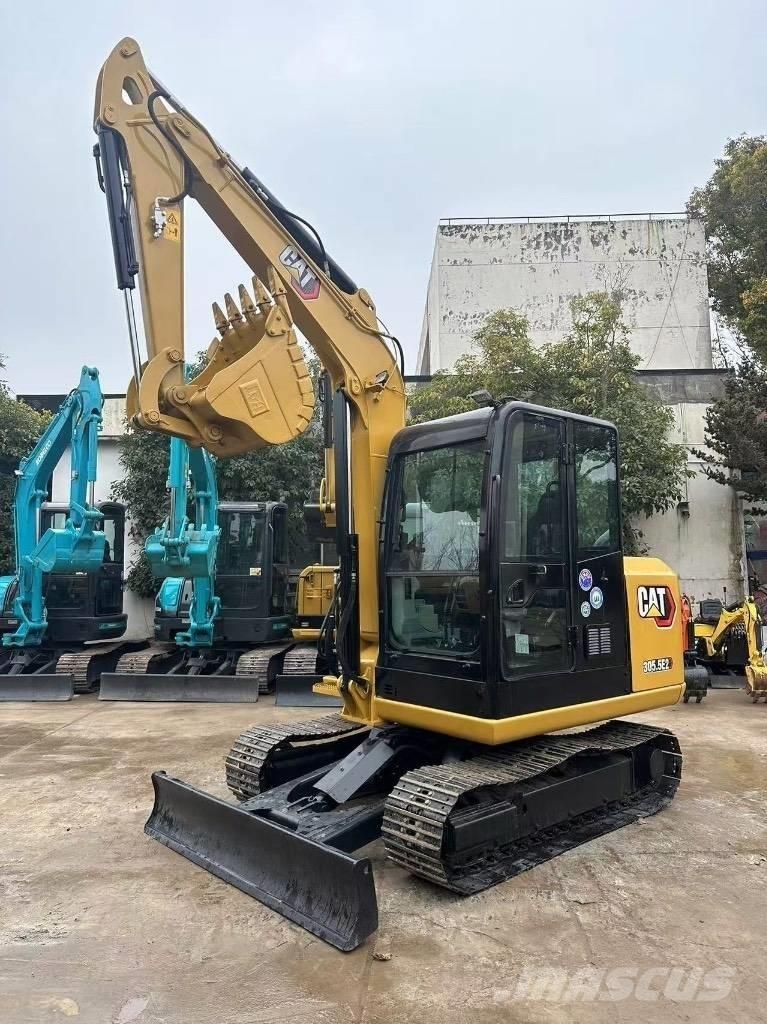CAT 305.5 소형 굴삭기 7톤 미만