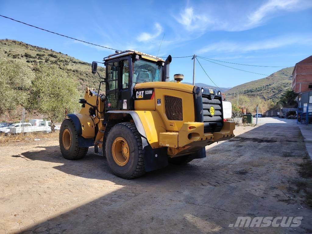 CAT 938 M  휠로우더
