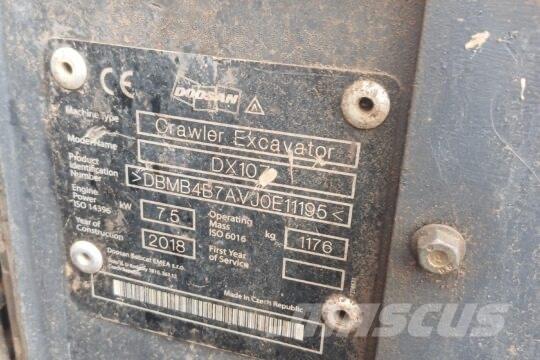 Develon DX 10 Z 소형 굴삭기 7톤 미만