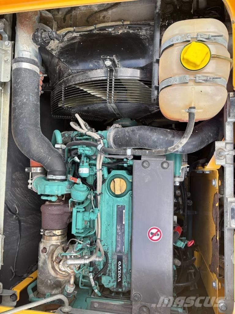 Volvo EW 140 D  휠 굴삭기